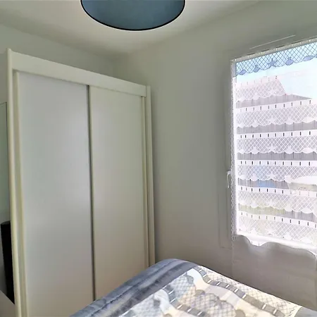 Avec Jardin, Proche Plages, Commerces Et Royan, Parking Prive - Fr-1-494-195 *