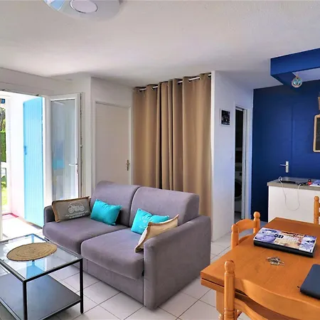 Avec Jardin, Proche Plages, Commerces Et Royan, Parking Prive - Fr-1-494-195 *