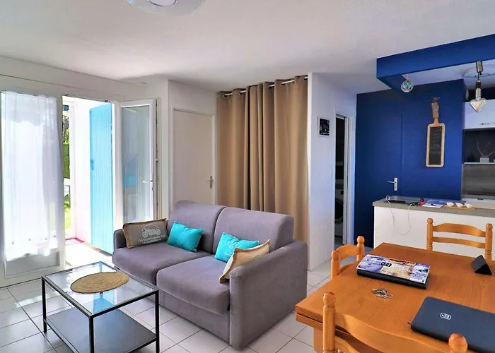 Avec Jardin, Proche Plages, Commerces Et Royan, Parking Prive - Fr-1-494-195 *